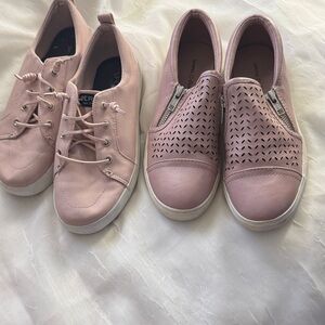 Sperry Women's Light Pink Sneakers